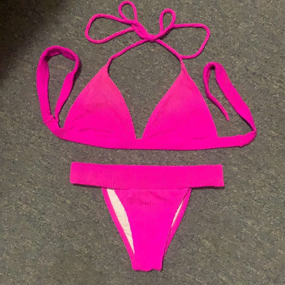 Venus Hot pink bikini top and bottom